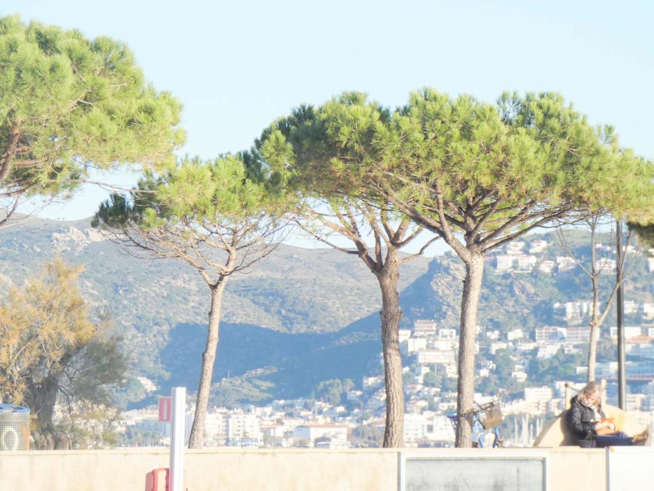 Mare Nostrum 131 Roses Exterior foto